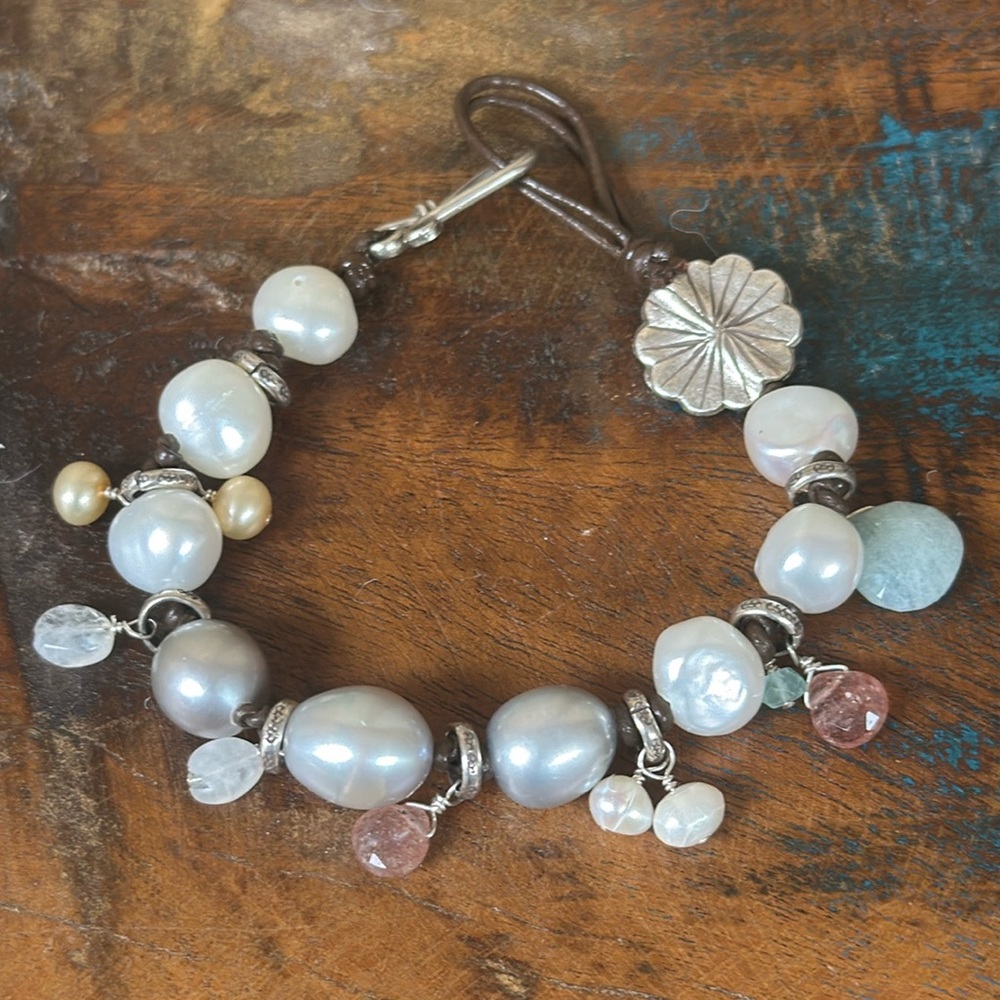 Moonlight and Starshine Pearl Bracelet. New with tags from Sundance.